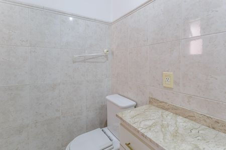 Apartamento à venda com 135m², 2 quartos e 2 vagas Apartamento à venda com 135m², 2 quartos e 2 vagasBanheiro da Suíte 2