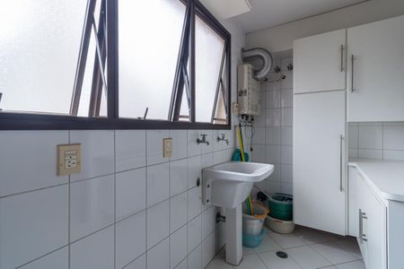 Apartamento à venda com 135m², 2 quartos e 2 vagasÁrea de Serviço