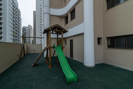 Apartamento à venda com 135m², 2 quartos e 2 vagasPlayground