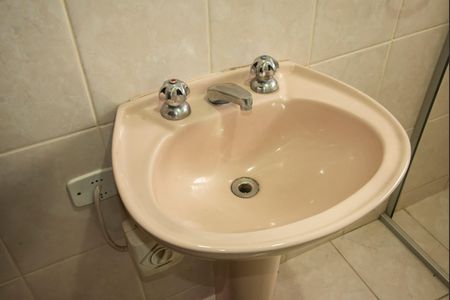 Casa à venda com 150m², 3 quartos e 2 vagasBanheiro da Suíte