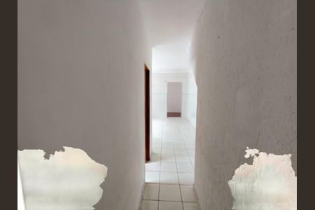 Casa à venda com 165m², 3 quartos e 2 vagas Casa à venda com 165m², 3 quartos e 2 vagasFoto 06