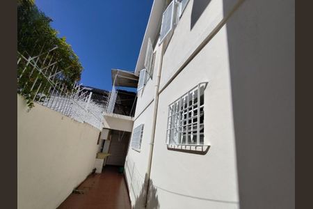 Casa à venda com 165m², 3 quartos e 2 vagas Casa à venda com 165m², 3 quartos e 2 vagasFoto 13