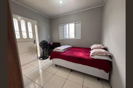 Casa à venda com 160m², 3 quartos e 2 vagas Casa à venda com 160m², 3 quartos e 2 vagasQuarto 1