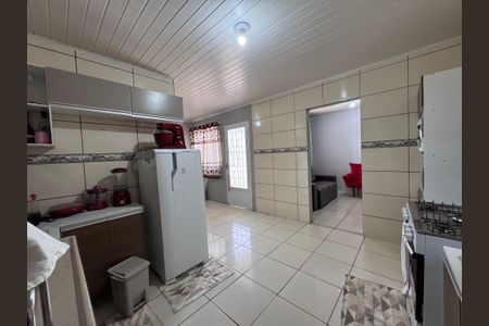 Casa à venda com 160m², 3 quartos e 2 vagas Casa à venda com 160m², 3 quartos e 2 vagasCozinha e Área de Serviço