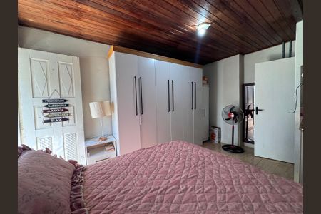 Casa à venda com 160m², 3 quartos e 2 vagas Casa à venda com 160m², 3 quartos e 2 vagasQuarto