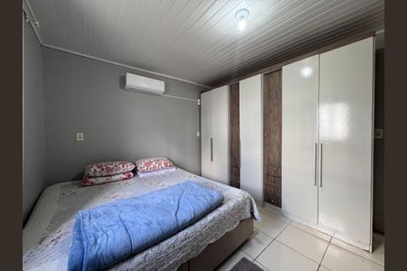 Casa à venda com 160m², 3 quartos e 2 vagas Casa à venda com 160m², 3 quartos e 2 vagasQuarto 3