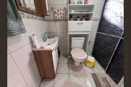 Casa à venda com 160m², 3 quartos e 2 vagas Casa à venda com 160m², 3 quartos e 2 vagasBanheiro Social 2