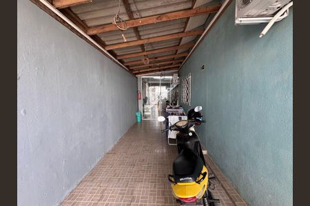 Casa à venda com 160m², 3 quartos e 2 vagas Casa à venda com 160m², 3 quartos e 2 vagasGaragem