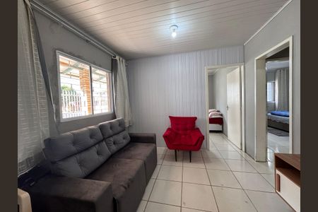 Casa à venda com 160m², 3 quartos e 2 vagas Casa à venda com 160m², 3 quartos e 2 vagasSala