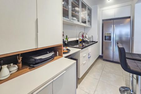 Apartamento para alugar com 87m², 3 quartos e 2 vagas Apartamento para alugar com 87m², 3 quartos e 2 vagasCozinha