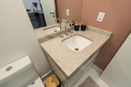 Studio para alugar com 26m², 1 quarto e sem vaga Studio para alugar com 26m², 1 quarto e sem vagaBanheiro