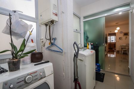 Apartamento à venda com 161m², 2 quartos e 2 vagasLavanderia