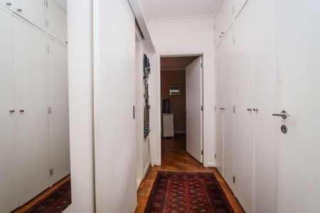 Apartamento à venda com 161m², 2 quartos e 2 vagasCloset da Suite