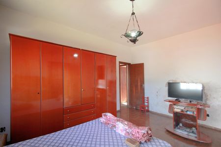 Casa à venda com 320m², 4 quartos e 2 vagasQuarto 2