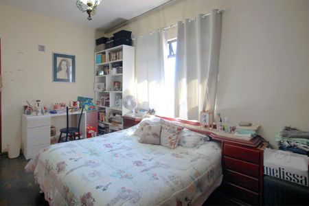 Casa à venda com 320m², 4 quartos e 2 vagasQuarto 3