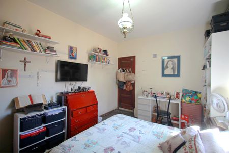 Casa à venda com 320m², 4 quartos e 2 vagasQuarto 3