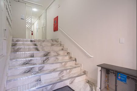 Apartamento para alugar com 45m², 1 quarto e sem vagaÁrea comum - Entrada do Edifício