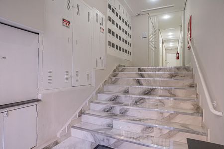 Apartamento para alugar com 45m², 1 quarto e sem vagaÁrea comum - Entrada do Edifício