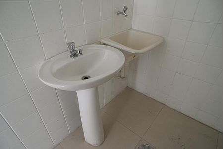 Apartamento para alugar com 45m², 1 quarto e sem vagaBanheiro