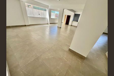 Apartamento à venda com 106m², 3 quartos e 3 vagasÁrea comum - Salão de festas
