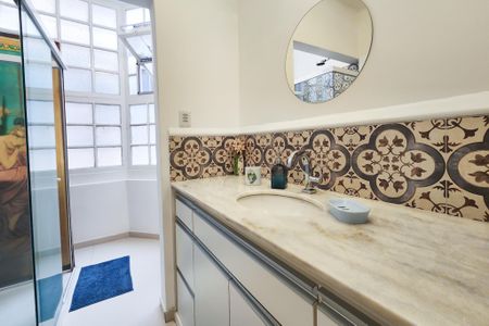 Studio à venda com 38m², 1 quarto e sem vaga Studio à venda com 38m², 1 quarto e sem vagaBanheiro