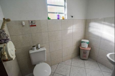 Casa à venda com 192m², 3 quartos e 5 vagasEdicula/Banheiro