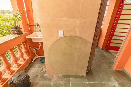 Casa para alugar com 35m², 2 quartos e sem vaga Casa para alugar com 35m², 2 quartos e sem vagaÁrea de Serviço