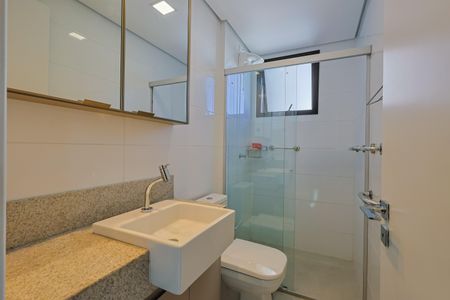 Apartamento à venda com 76m², 3 quartos e 2 vagasBanheiro da Suíte