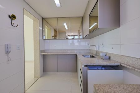 Apartamento à venda com 76m², 3 quartos e 2 vagasCozinha