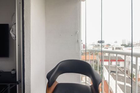 Apartamento à venda com 49m², 2 quartos e 1 vaga Apartamento à venda com 49m², 2 quartos e 1 vagaVaranda