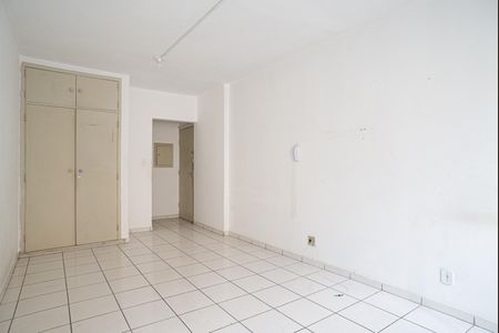 Apartamento para alugar com 45m², 1 quarto e sem vagaSala/Quarto