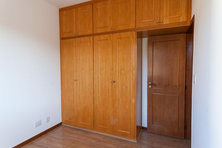 Apartamento à venda com 120m², 4 quartos e 2 vagasQuarto 3