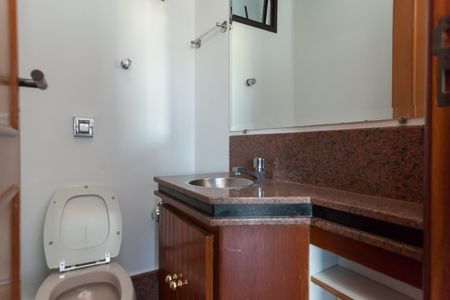 Apartamento à venda com 120m², 4 quartos e 2 vagasLavabo