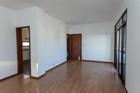 Apartamento à venda com 120m², 4 quartos e 2 vagasSala