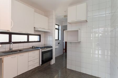 Apartamento à venda com 120m², 4 quartos e 2 vagasCozinha