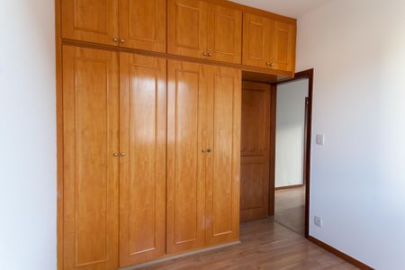 Apartamento à venda com 120m², 4 quartos e 2 vagasQuarto 3