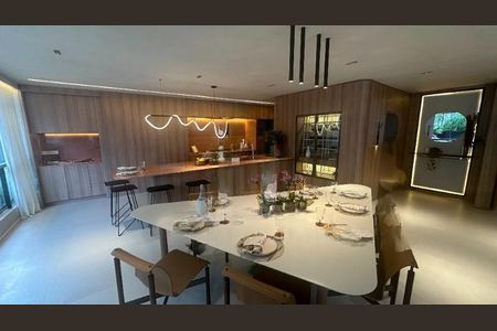 Apartamento à venda com 384m², 4 quartos e 4 vagasFoto 43