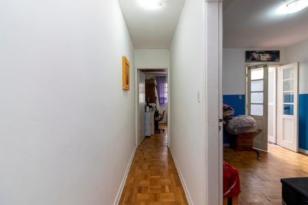 Casa à venda com 135m², 4 quartos e 1 vaga Casa à venda com 135m², 4 quartos e 1 vagaCorredor dos Quartos