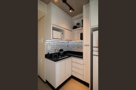 Studio para alugar com 19m², 0 quarto e sem vaga Studio para alugar com 19m², 0 quarto e sem vagaCozinha