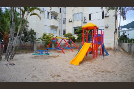 Apartamento para alugar com 65m², 2 quartos e 1 vagaÁrea comum - Playground