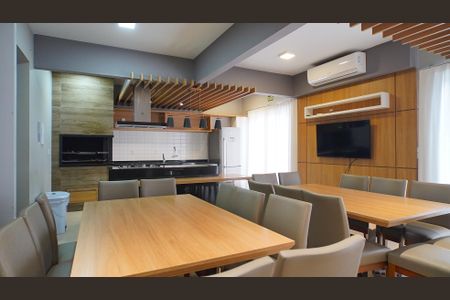 Apartamento para alugar com 65m², 2 quartos e 1 vagaÁrea comum - Salão de festas