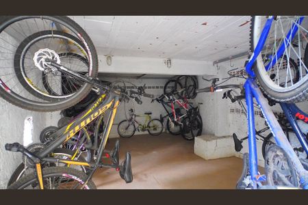 Apartamento para alugar com 65m², 2 quartos e 1 vagaBicicleta