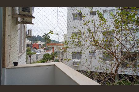 Apartamento para alugar com 65m², 2 quartos e 1 vagaVaranda