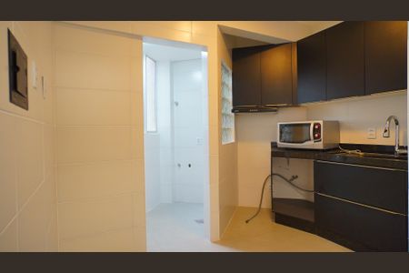 Apartamento para alugar com 65m², 2 quartos e 1 vagaCozinha