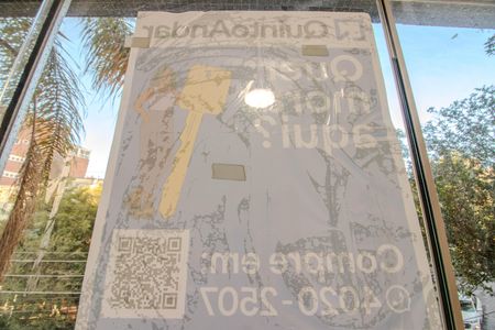 Apartamento à venda com 128m², 3 quartos e 2 vagas Apartamento à venda com 128m², 3 quartos e 2 vagasPlaquinha