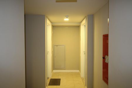 Apartamento para alugar com 68m², 3 quartos e 1 vagaCorredor