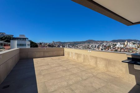 Apartamento à venda com 150m², 3 quartos e 2 vagasCobertura