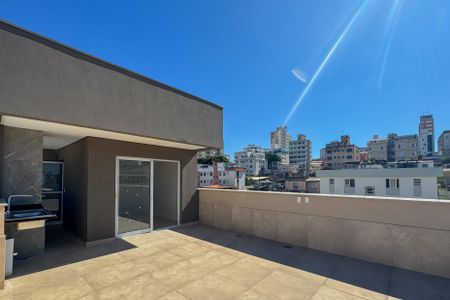 Apartamento à venda com 150m², 3 quartos e 2 vagasCobertura