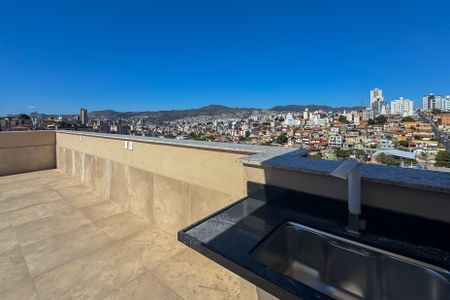 Apartamento à venda com 150m², 3 quartos e 2 vagasCobertura