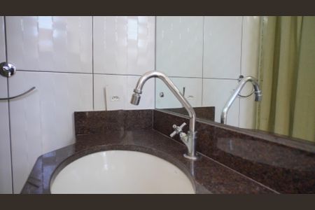 Casa para alugar com 100m², 1 quarto e 2 vagasBanheiro suíte